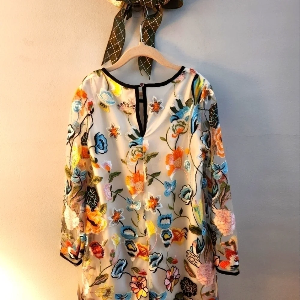NWT Gianni Bini A-line Embroidered Floral Girl's Dress. Size 7/8